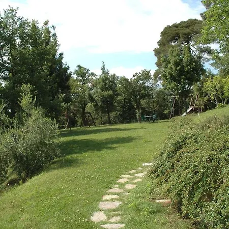 Popoltaio-schiacciato Sleeps 4 Pool T762690 דירה Ravigliano