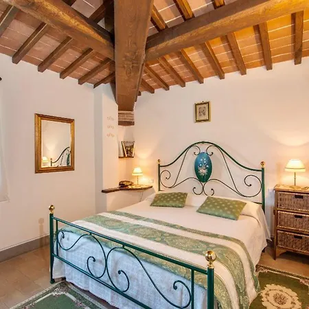 Apartamento Popoltaio-schiacciato Sleeps 4 Pool T762690